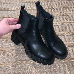 Steve Madden Platform Boots
